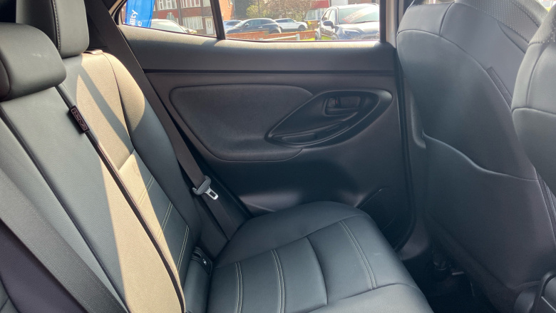 Toyota Yaris Cross 1.5 Hybrid Premiere Edition 5dr CVT Hybrid Estate